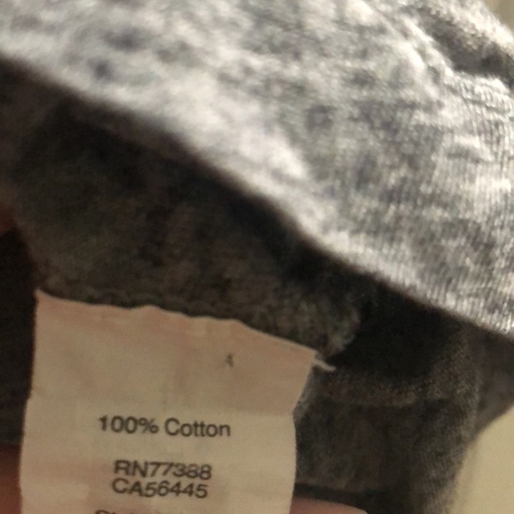 Madewell Medium Gray V neck Short Sleeve Tee Shirt with Pocket - Picture 5 of 5